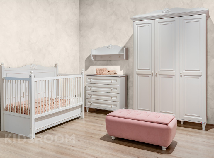 Almila Lora Babykamer_Beige