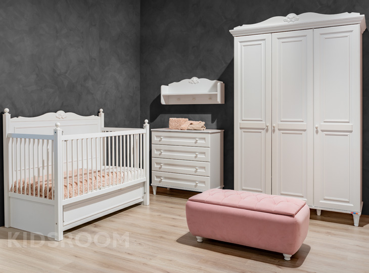 Almila Lora Babykamer_Zwart